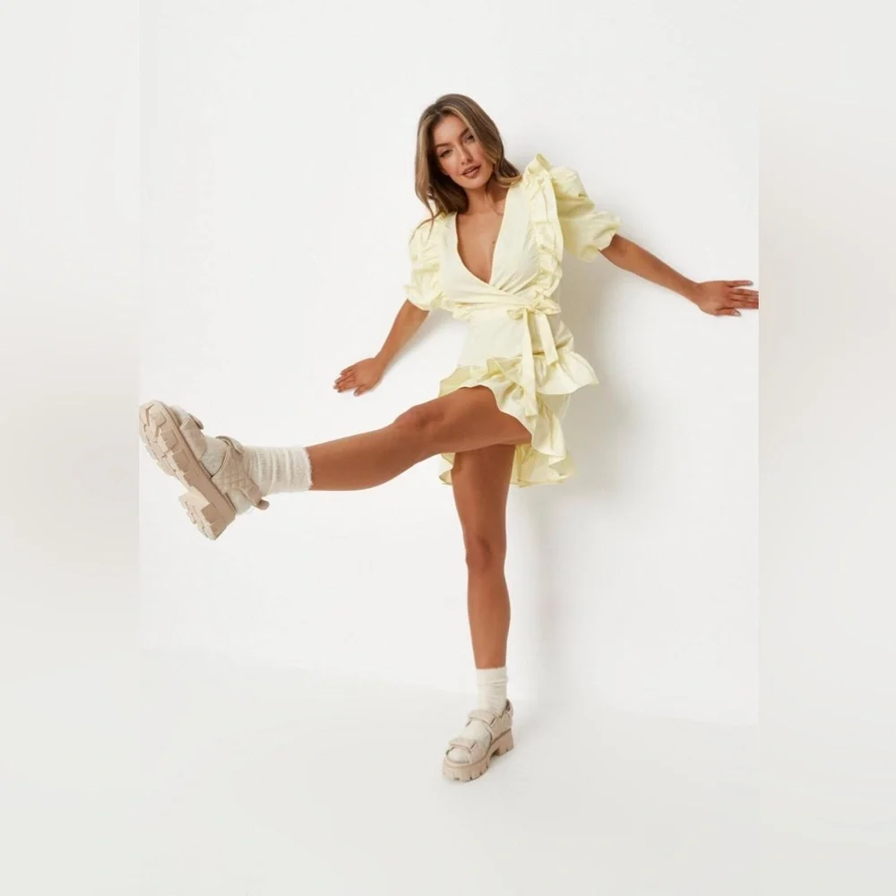 NWT Missguided Ruffle Wrap Poplin Puff Sleeve Plunging V-Neck Dress Lemon Yellow - Picture 3 of 11
